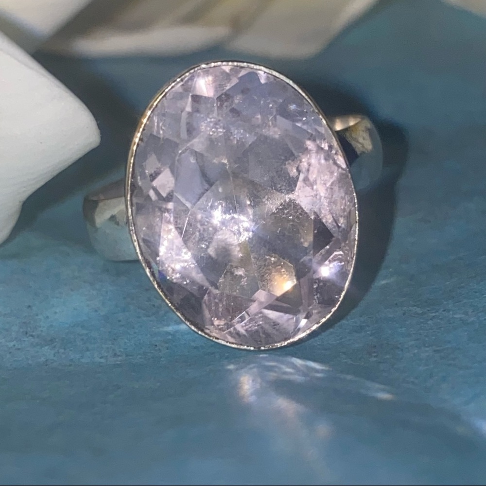 Modern Pink Kunzite Handcrafted 925 Silver ring